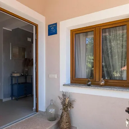 Unka 度假居 Potpićan